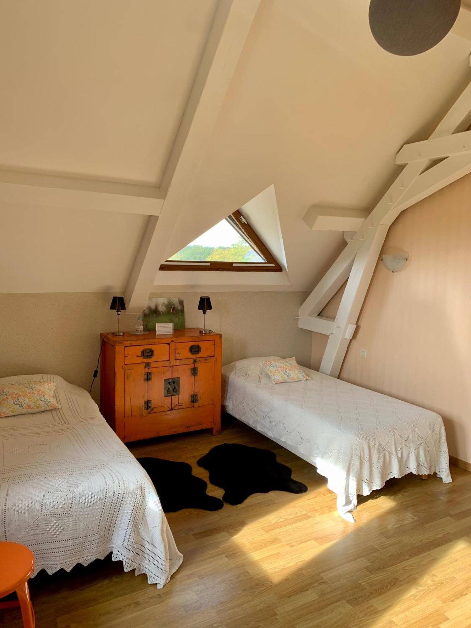 Hotel Le Logis De La Chouette Baugé Esterno foto